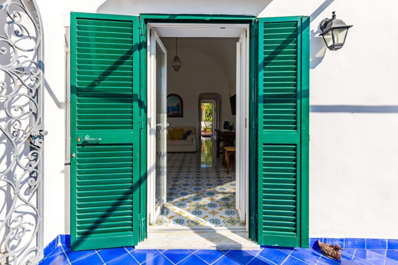 Capri Turquoise By Napoliapartments Exterior foto