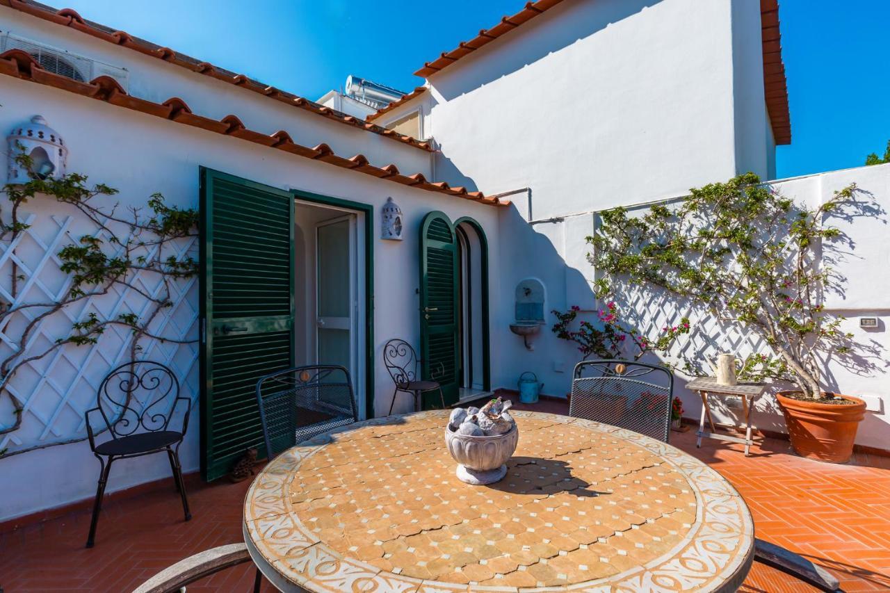 Capri Turquoise By Napoliapartments Exterior foto